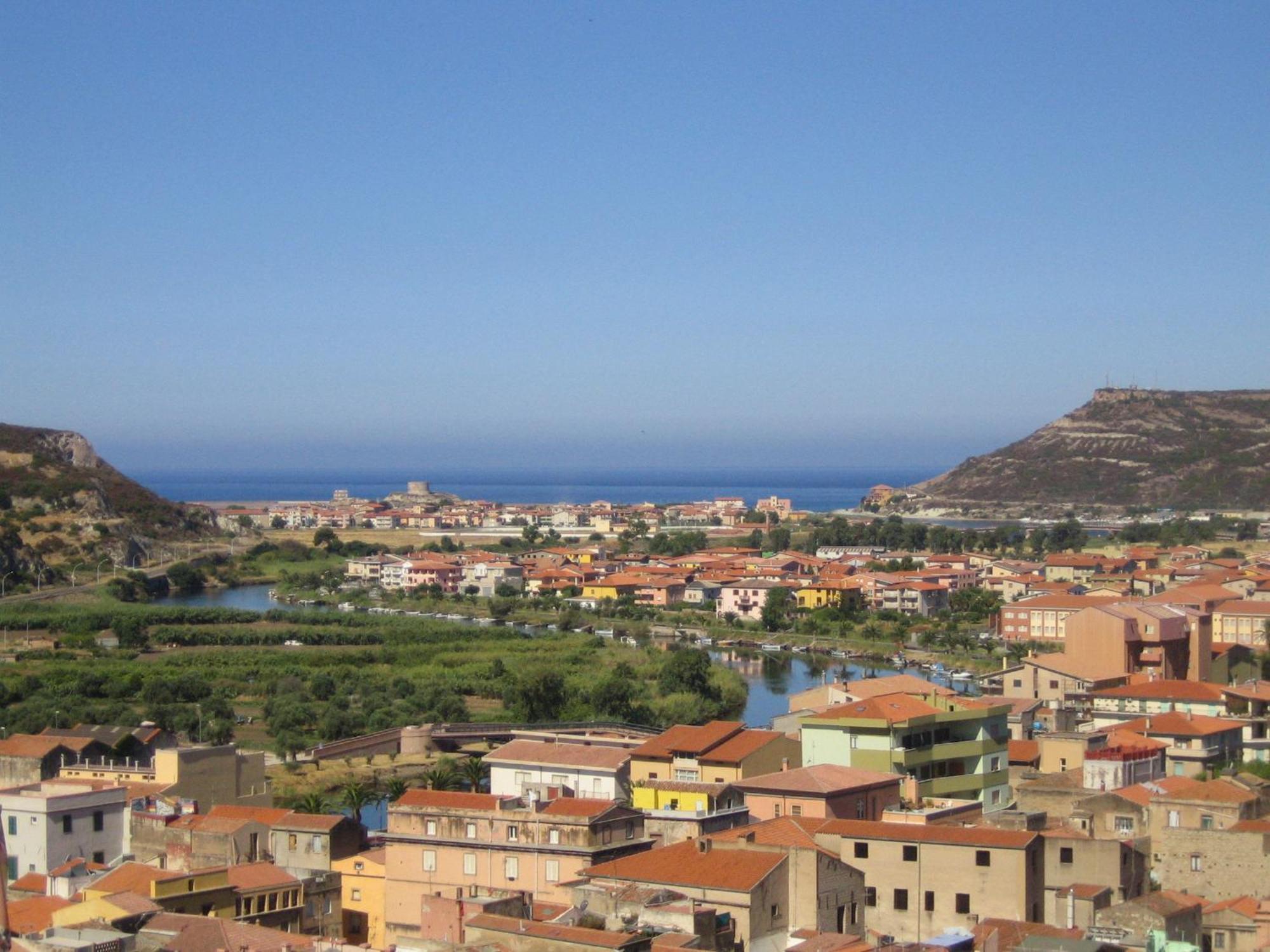 بوسا Corte Fiorita Albergo Diffuso المظهر الخارجي الصورة